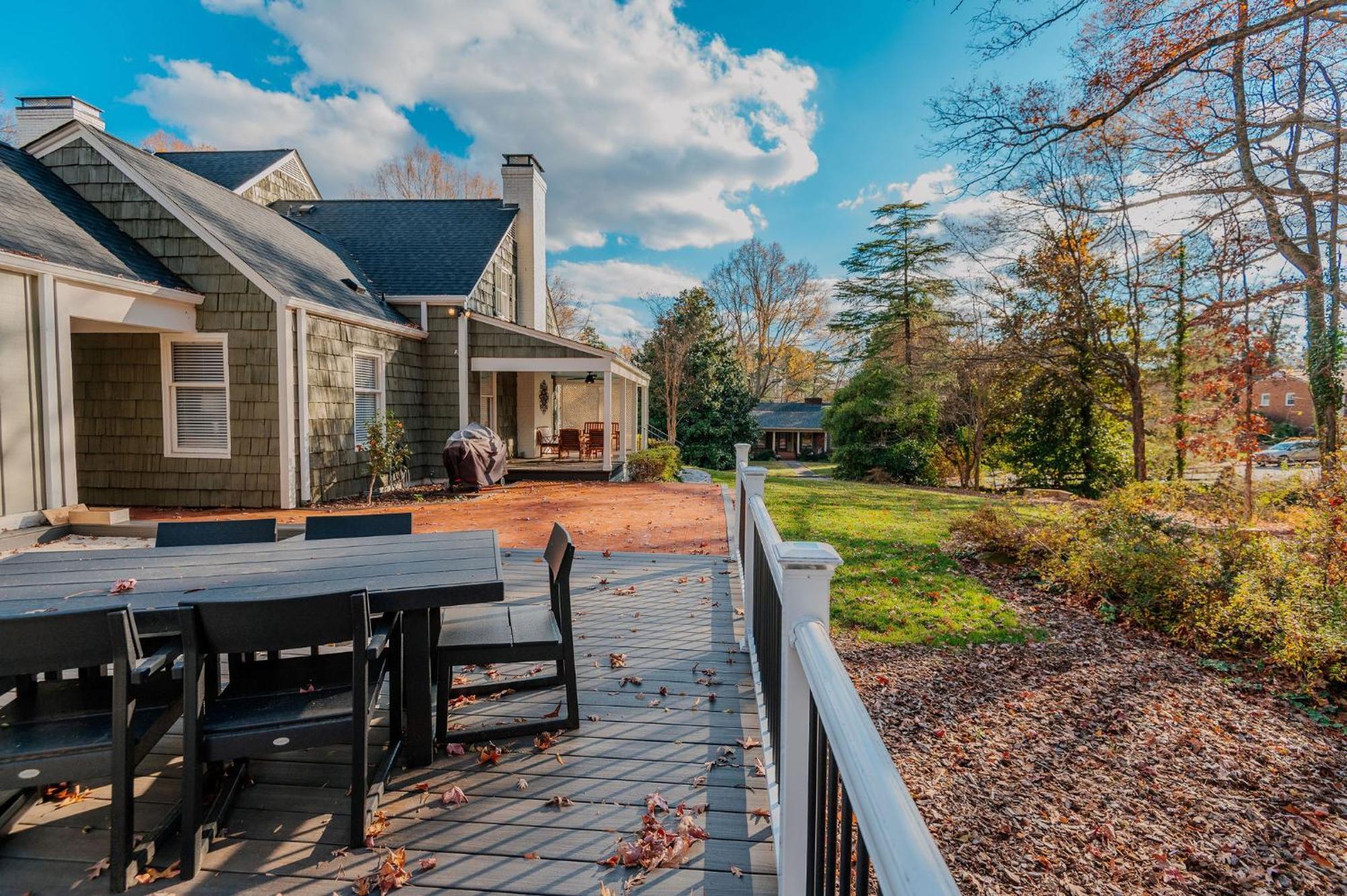 Artopia Retreat And Marys Gatehouse Villa Greensboro Exterior photo